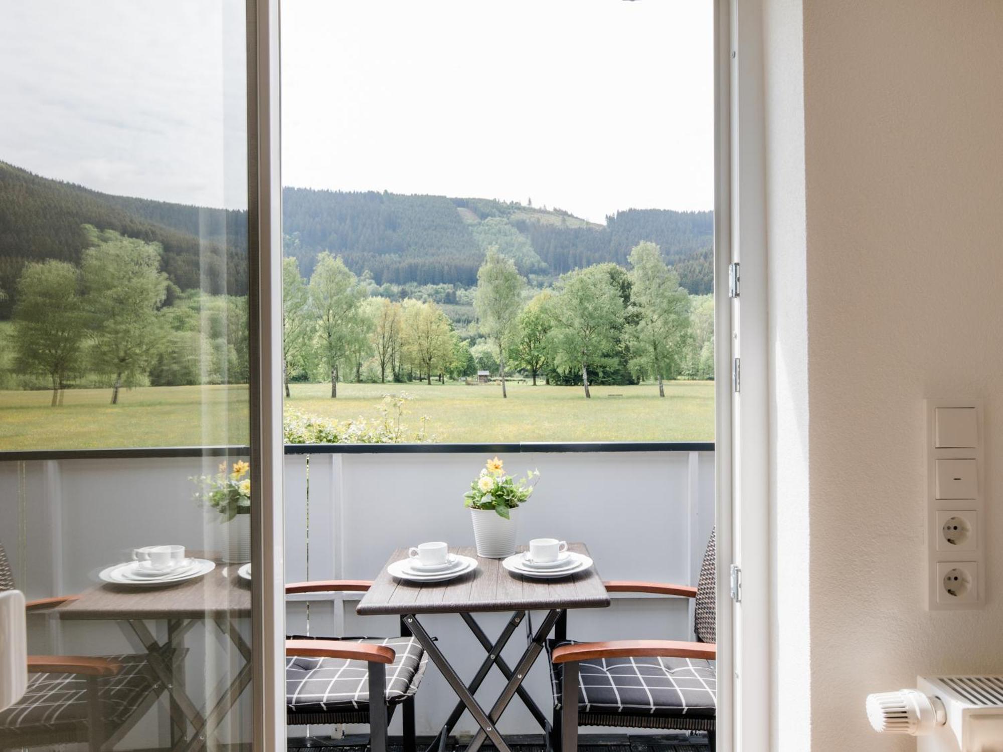 Ferienwohnung Kurparkblicksauerland 伦讷施塔特 外观 照片